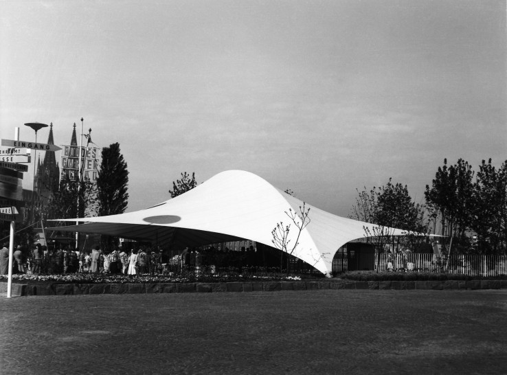 Frei-Otto-The-Federal-Garden-Exhibition-Entrance-1957-01