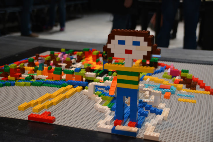 Die "Freiheitsstatue von Mülheim" in einer Lego-Vision aus einem der Workshops; Foto: Vera Lisakowski